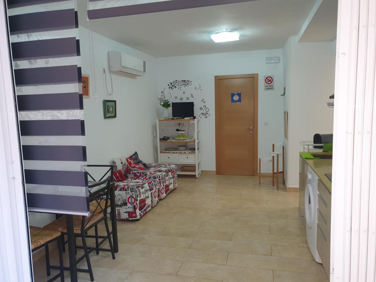 Apartamentos Naranja Y Limon Valencia Luaran gambar